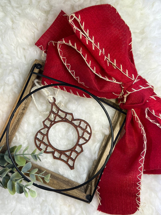 Wooden Stained Arabesque Ornament set